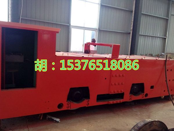 14噸架線(xiàn)式電機車(chē)
